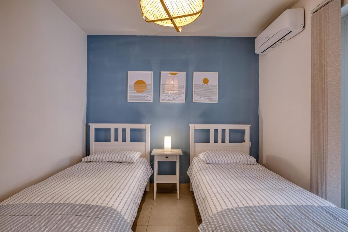 Modern 2 Bedroom With Parking & Close To The Sea * Sliema